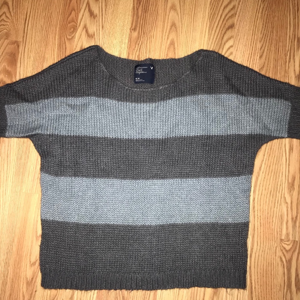 American eagle knit sweater